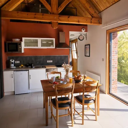 Feriehus La Parenthese Champetre, Rdc Avec Grand Jardin, Table De Pique Nique Exterieure, Hamac, Confort Et Proche Toutes Comodites *